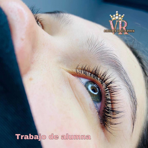 Imagen 4 de 5 de Curso Intensivo De Extensiones De Pestañas Pelo Por Pelo