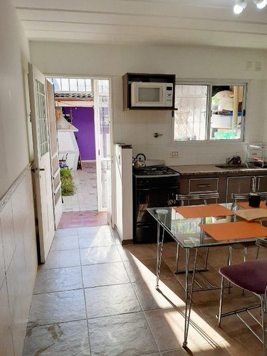 Imagen 8 de 14 de Duplex En Venta En Ituzaingo Norte