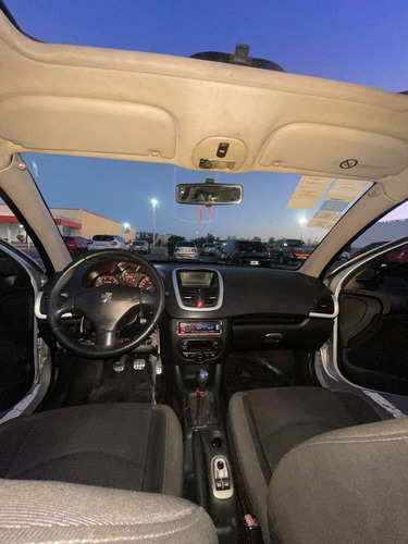 Peugeot 207 Compact xt 1.6