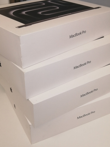Caja Macbook Pro 14 Pulgadas