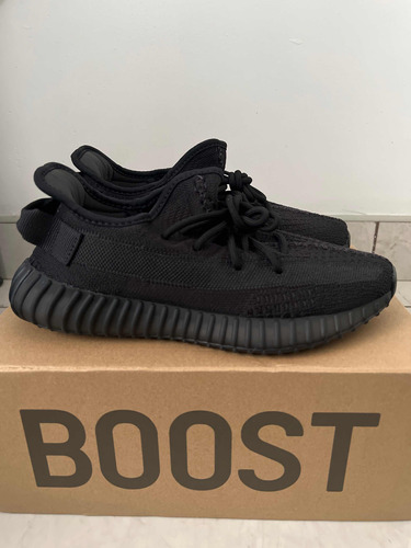 Yeezy Onyx 350 (26cm)