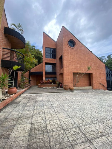 Hermosa Casa En Oripoto En Venta