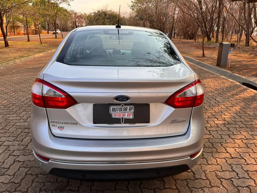 Ford Fiesta 1.6 TITANIUM PLUS SEDAN 16V FLEX 4P POWERSHIFT