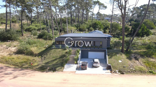 Hermosa Casa En Reserva De Montoya.