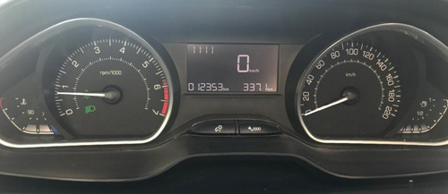 Peugeot 208 Feline 1.6 Nafta - Mod 2017