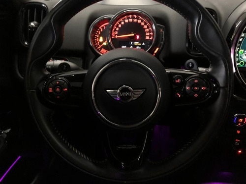 Imagem 8 de 15 de Mini Cooper Countryman S All4 2.0 Turbo Aut. 2017/2018