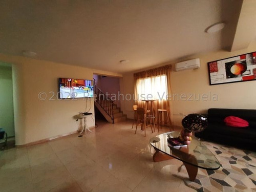 Imagen 10 de 16 de 23-11246 Amplio Y Hermoso Townhouse En Venta San Juan De Los Morros Gbf