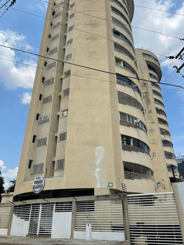 Apartamento Tipo Estudio En Venta Urb. El Viñedo 