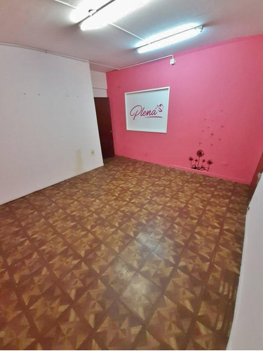 Oficinas Comerciales Con Excelente Ubicación En Pleno Centro De San Justo. Ideal Varios Rubros/destinos