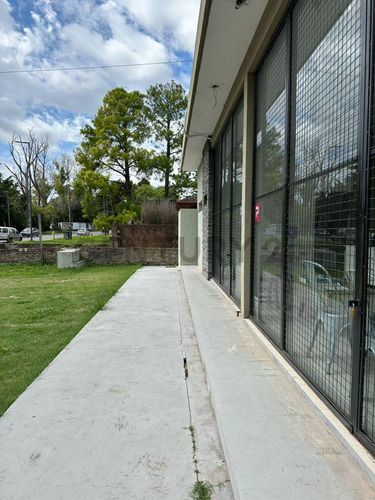 Local En Venta, City Bell, Sobre Camino General Belgrano