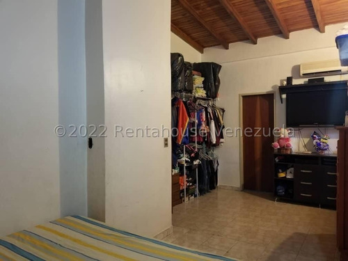 Imagen 8 de 13 de Casa En Venta Las Esmeraldas Palo Negro 22-15439 Hc