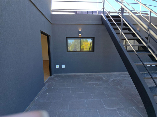 Departamento 4 Ambientes En Alquiler En Puerto Arena, Dique Luján