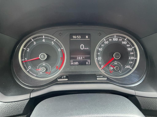 Imagen 14 de 15 de Volkswagen Gol 2018 1.6 Trendline I-motion 4 P