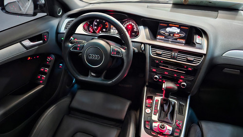 Imagen 6 de 25 de Audi A4 2014 Sline 3.0 Quattro Tfsi Smart Garage