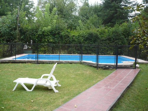 Imagen 4 de 30 de Venta, Casa Con Parque, Pileta, Quincho, P. Leloir Ituzaingo