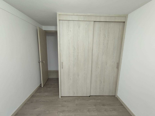 Imagen 8 de 10 de Apartamento En Venta. Sabaneta, Las Lomitas.