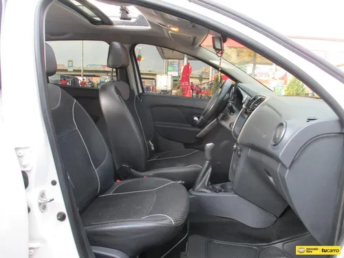 Renault Stepway 1600cc Mt Aa