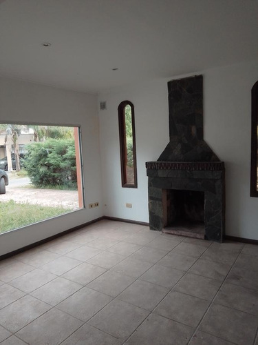 Imagen 4 de 27 de Casa - Echeverria Del Lago - Canning - Country