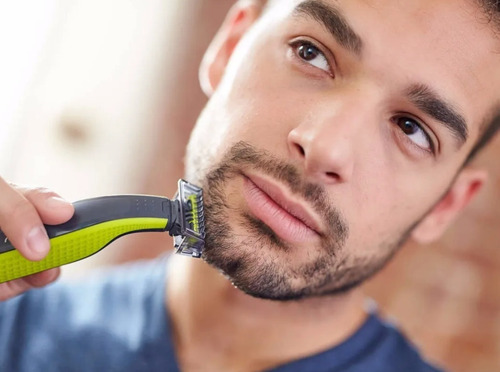 Imagen 6 de 6 de Afeitadora Philips Oneblade Qp2521/10 Recortá Modelá Afeitá