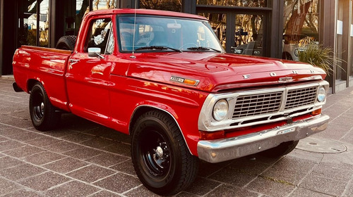 Ford F-100 Naftera