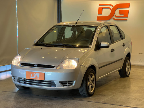 Ford Fiesta Max 1.6 Ambiente