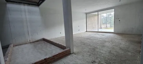 Increible Casa En Obra Blanca A La Venta Rn Bosque Real (v)