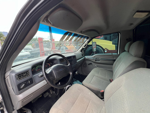 Ford F-350 4x2 Com Munck E Carroceria