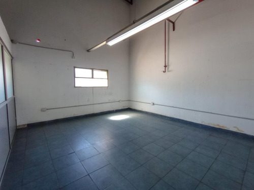 Imagen 21 de 30 de Excelente Depósito De 1292 M2 En Alquiler En Predio Cerrado, Villa Adelina.