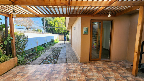 Casa Excelente Estado 2d+2b Cerca Metro Fdo .castillo 41126