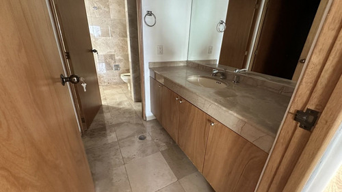 Gran Departamento Listo Para Entrar En Excelente Ubicación