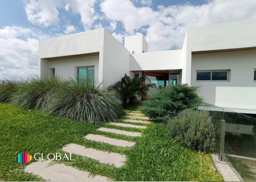 Casa - Los Nogales