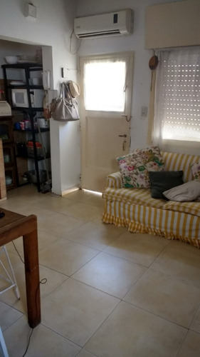 Imagen 3 de 9 de Ramos Mejia T/casa 3 Amb, C/patio *refaccionado*
