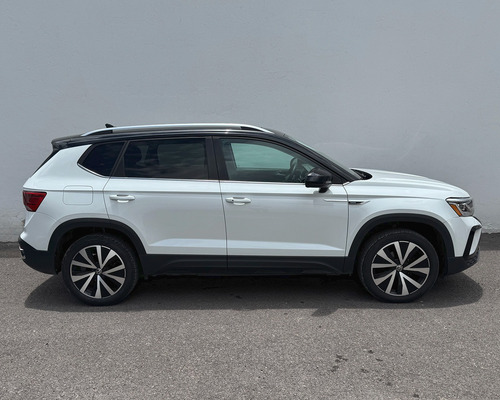 Volkswagen Taos 1.4 Tsi Highline At