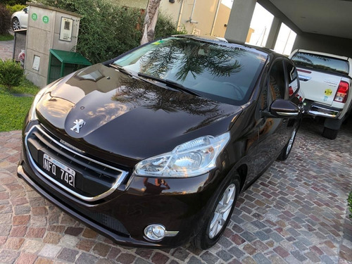 Peugeot 208 Allure 1.6 Techo Solar