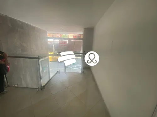Local, Apartamento- Parque Sabaneta