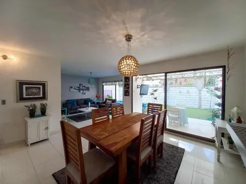 Casa En Venta En Poblado-los Gonzáles. Cod V12074