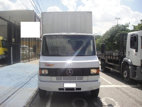 Mb 710 Ano 2011 Bau De 5,50 Compr. X 2.50 Al. X 2.30 Larg.