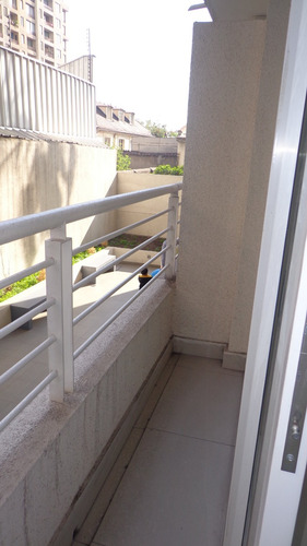 Arriendo Dpto 1 Dormitorio Cercano Metro Moneda Cod. 216