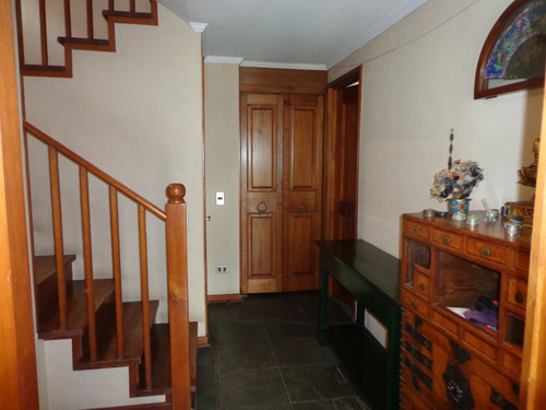 Excelente Casa Triplex En Condominio Cerrado Muy Segura