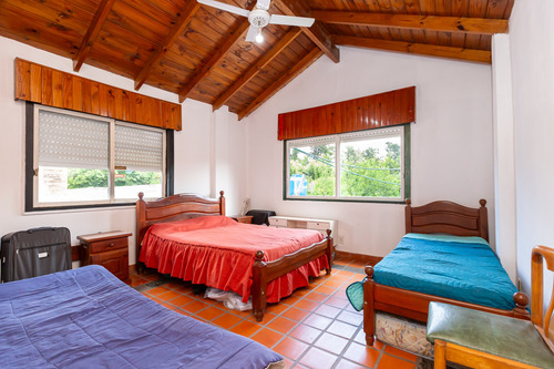 Venta Casa Quinta Con Salón De Eventos En Gral Rodriguez