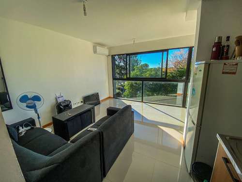 Venta Apto De 1 Dormitorio Excelente Ubicación Y Luminosidad Antes Usd 125000 Ahora 980000 Sólo Por Diciembre