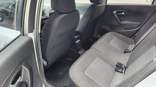 Volkswagen Polo 1.6 L4 Sound Mt