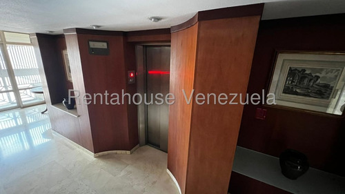 Espectacular Apartamento En Colinas De Valle Arriba! #25-18508 Ricardo Romero