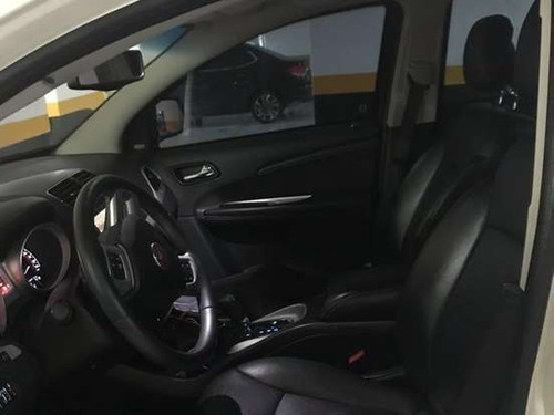 Fiat Freemont 2.4 Precision 16v Gasolina 4p Automático