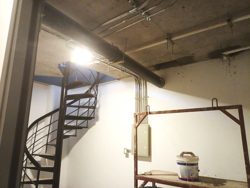 Arriendo Local Comercial 73,11 M2 Nivel Calle + 22,75 M2 En