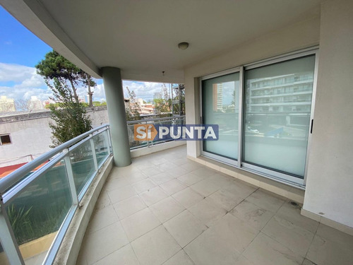 Imagen 3 de 15 de Apartamento En Punta Del Este, Brava
