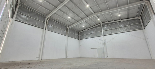 Bodega Nueva Cerca A Calzada Olimpica Y Avenida Revolucion