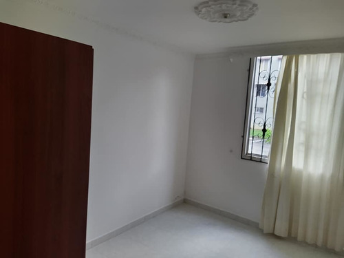 Imagen 6 de 10 de Apartamento Multifamiliares Centauros Primer Piso