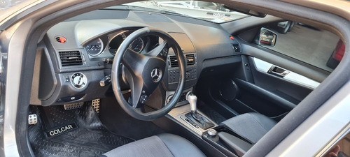 Imagen 7 de 8 de Mercedes Benz C250 Blue Efficiency 2011