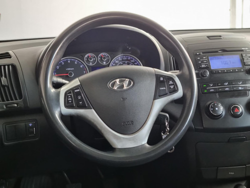 Imagem 5 de 11 de Hyundai I30 Gls 2.0 16v (aut)